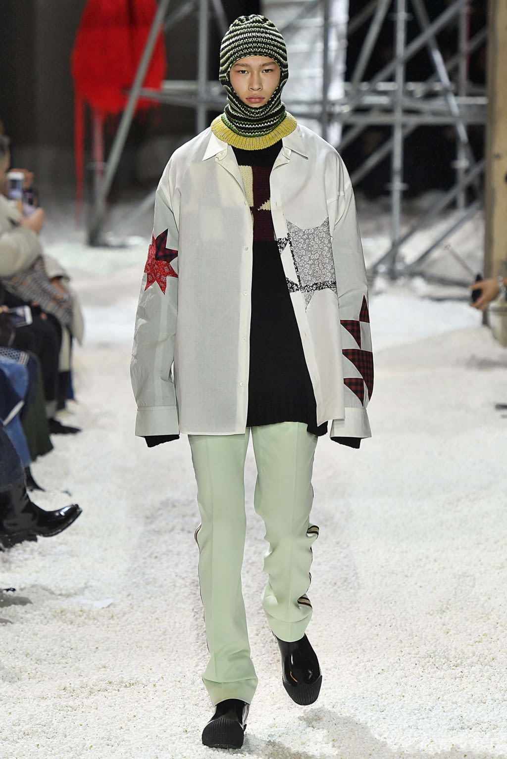 Calvin Klein 205W39NYC F/W 18 menswear #31 - The Fashion Search Engine - TAGWALK Calvin Klein 205W39NYC F/W 18 menswear #31 - The Fashion Search Engine - TAGWALK