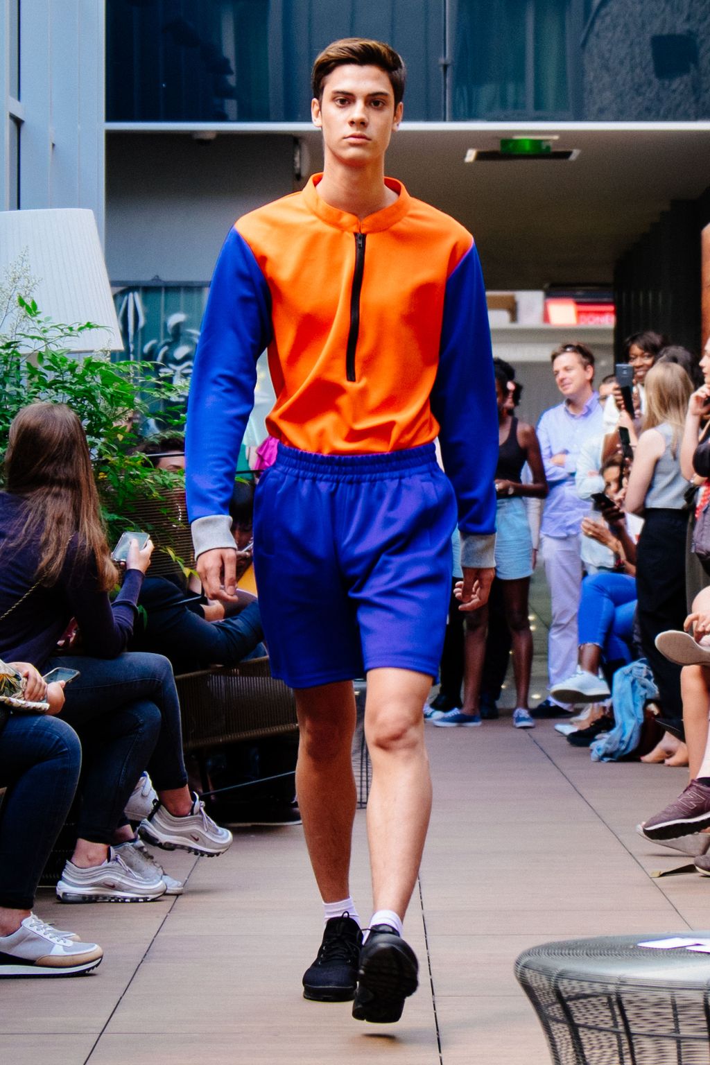 Fashion Week Paris Spring/Summer 2018 look 12 de la collection Cameron Kham womenswear
