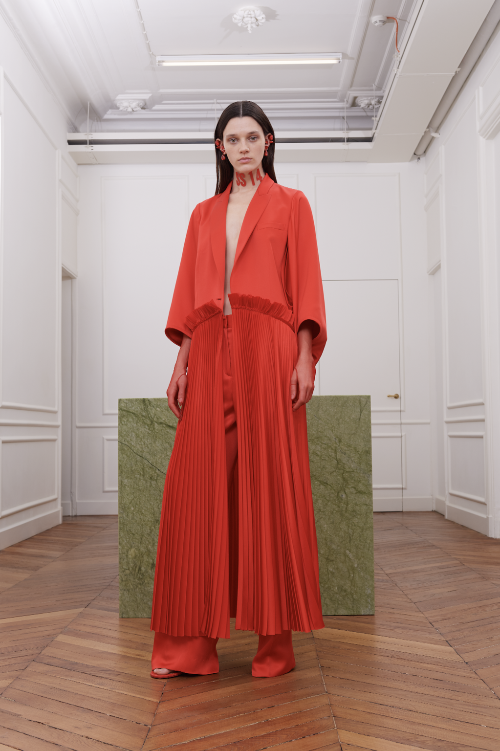 Fashion Week Paris Fall/Winter 2017 look 21 de la collection Givenchy womenswear