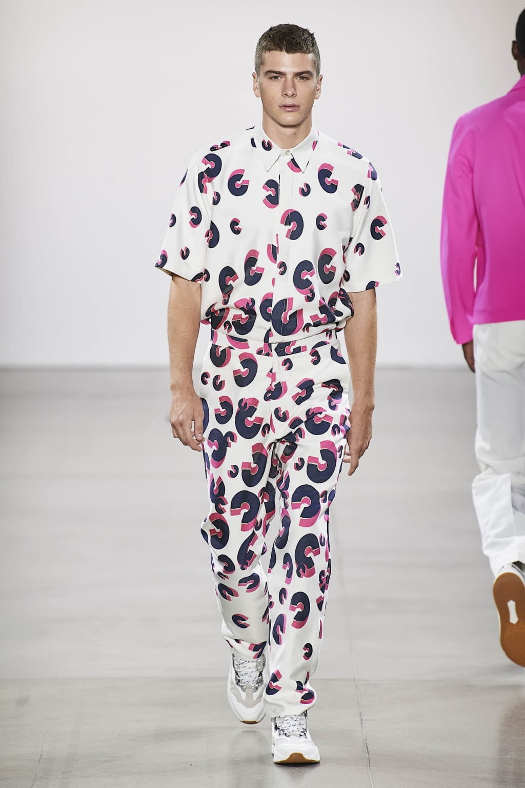 Fashion Week New York Spring/Summer 2020 look 22 de la collection Carlos Campos menswear
