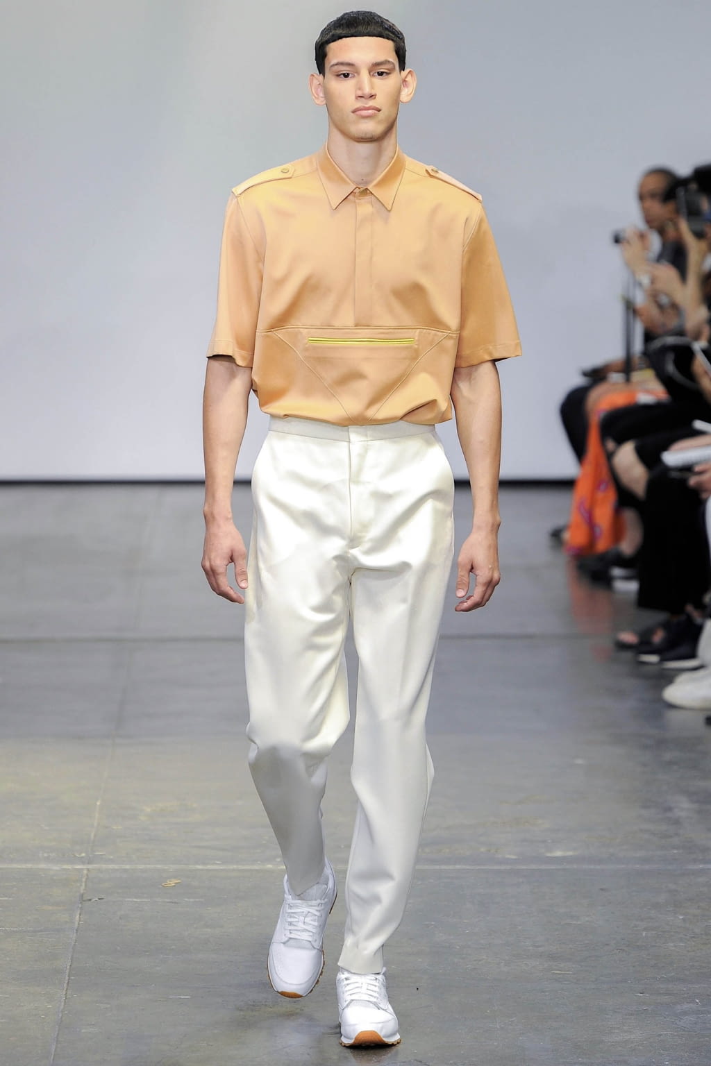 Fashion Week New York Spring/Summer 2019 look 3 from the Carlos Campos collection menswear