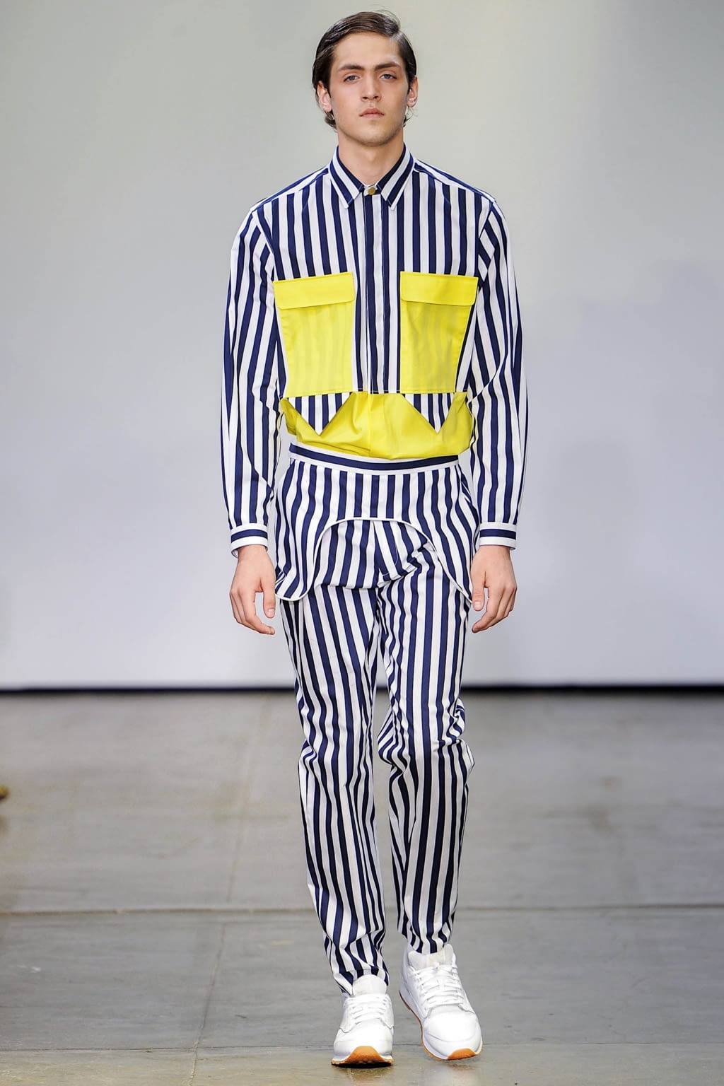 Fashion Week New York Spring/Summer 2019 look 9 from the Carlos Campos collection menswear