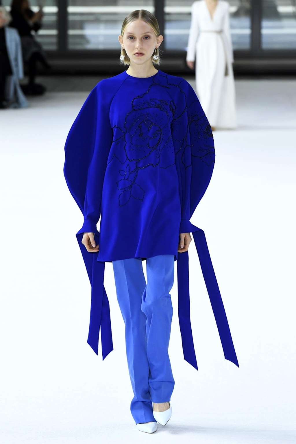 Fashion Week New York Fall/Winter 2020 look 5 from the Carolina Herrera collection womenswear