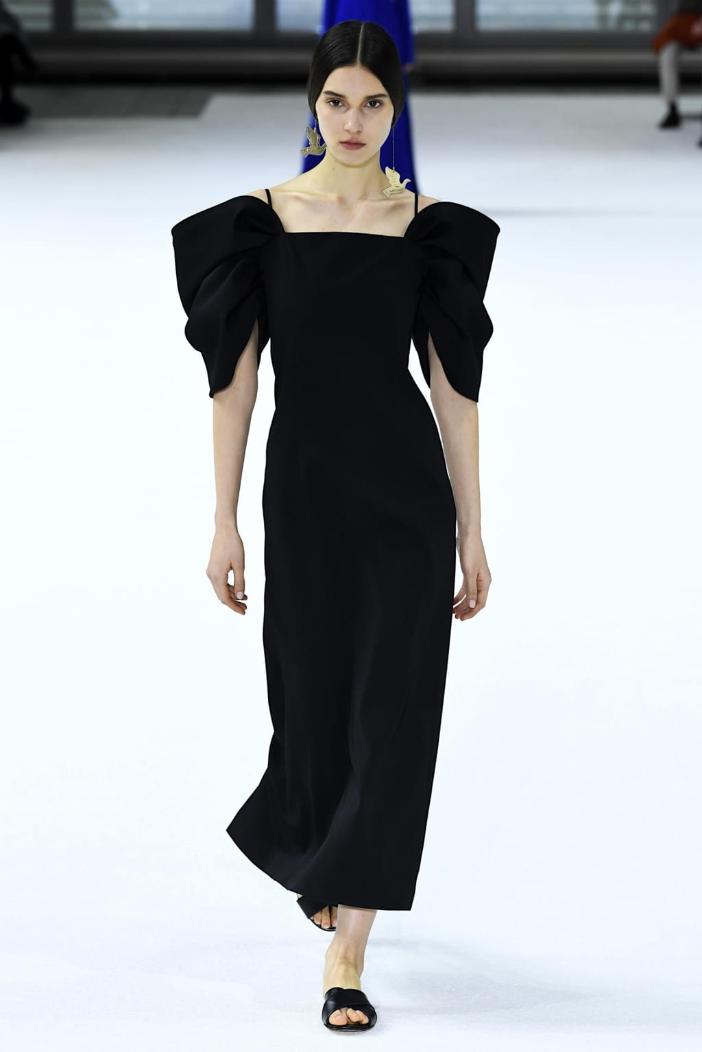Fashion Week New York Fall/Winter 2020 look 13 de la collection Carolina Herrera womenswear