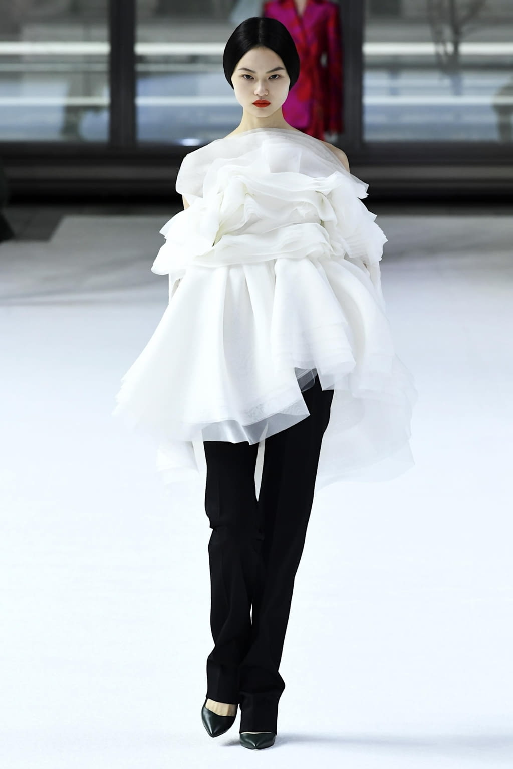Fashion Week New York Fall/Winter 2020 look 30 from the Carolina Herrera collection 女装