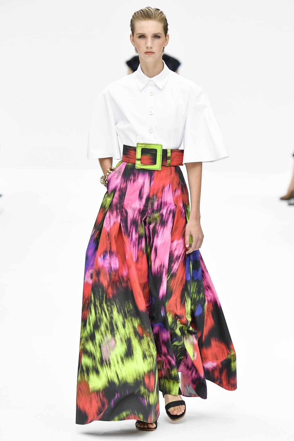 Fashion Week New York Spring/Summer 2020 look 5 from the Carolina Herrera collection womenswear