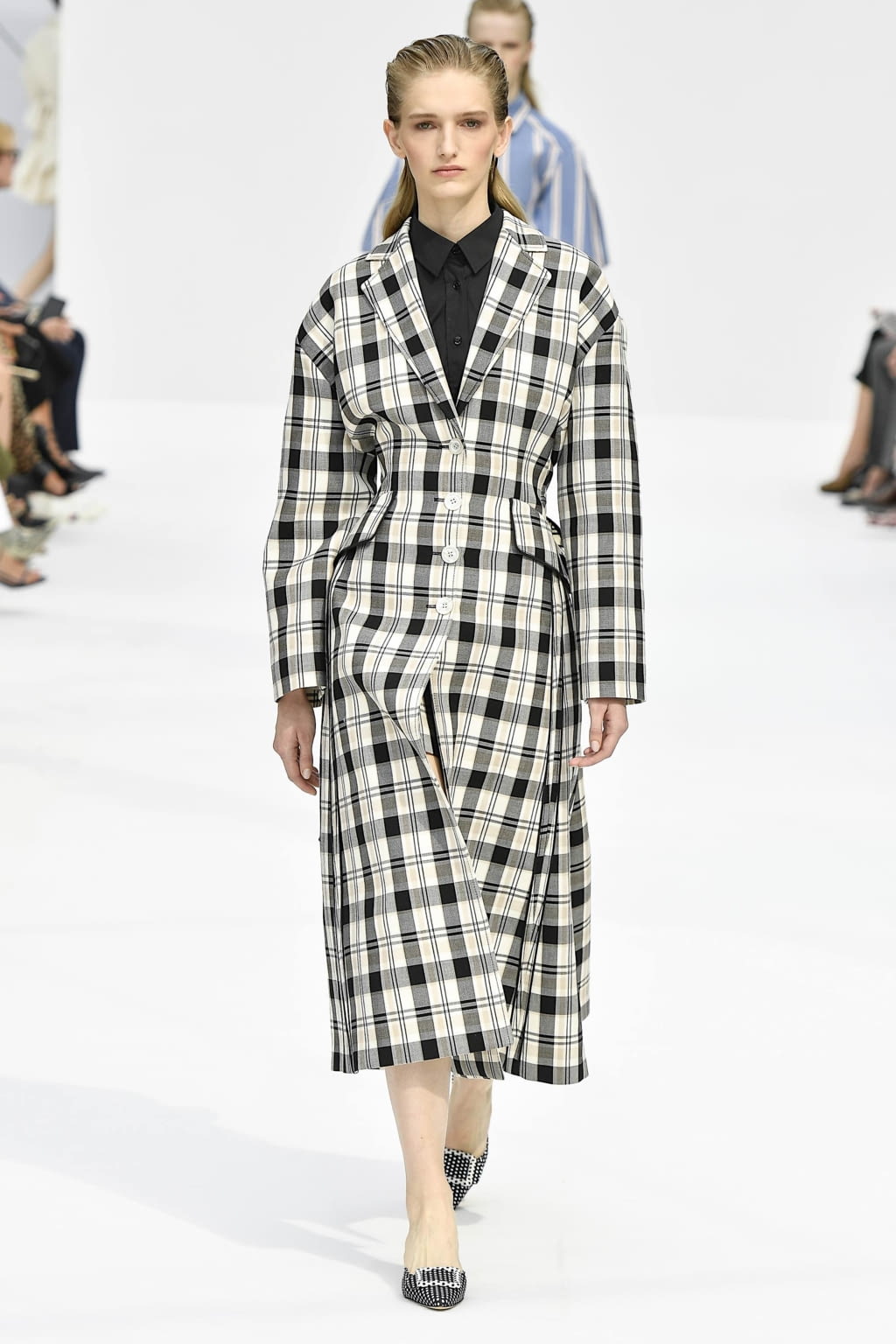 Fashion Week New York Spring/Summer 2020 look 14 from the Carolina Herrera collection 女装