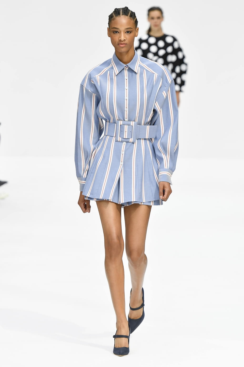 Fashion Week New York Spring/Summer 2020 look 19 from the Carolina Herrera collection 女装