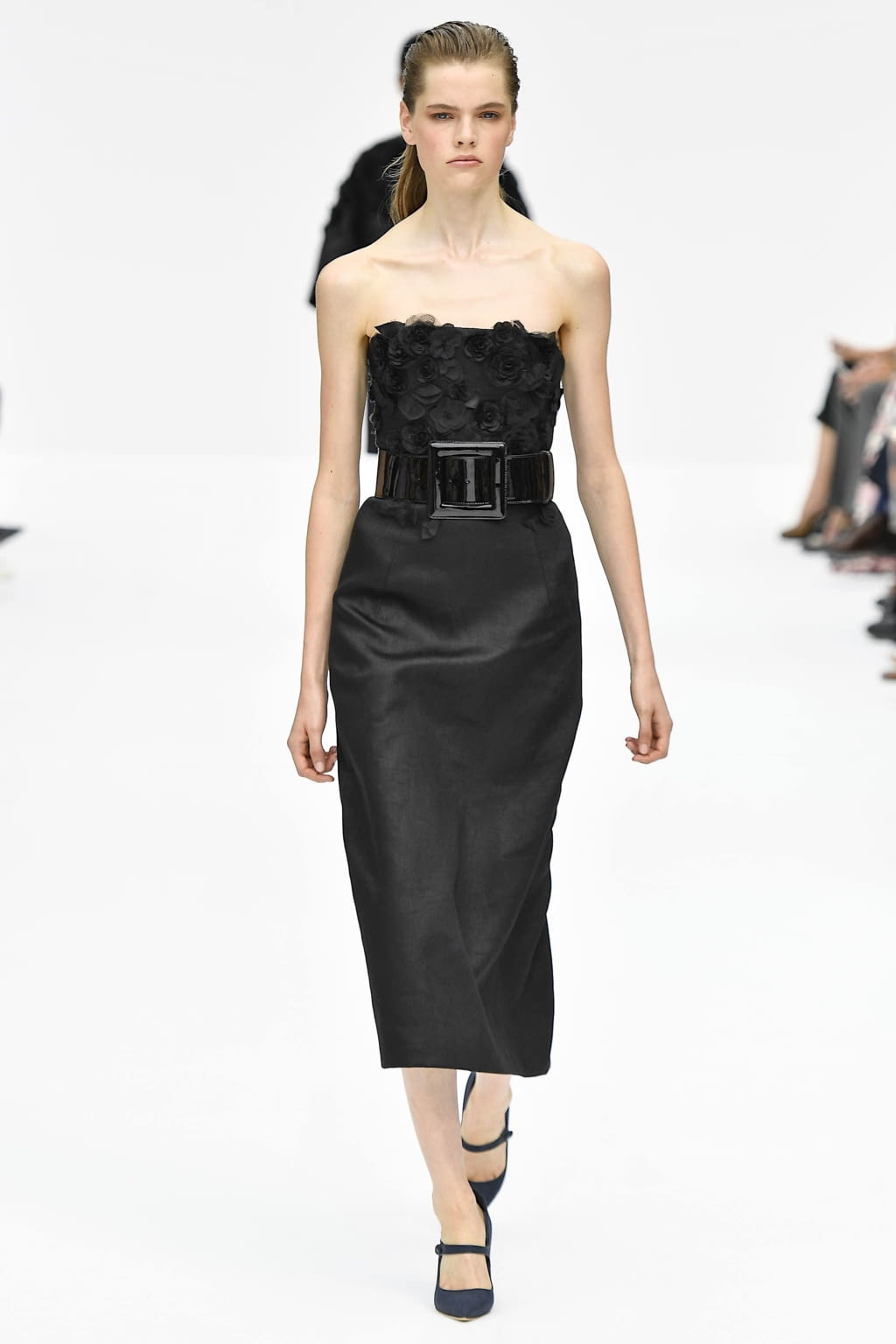 Fashion Week New York Spring/Summer 2020 look 26 from the Carolina Herrera collection 女装