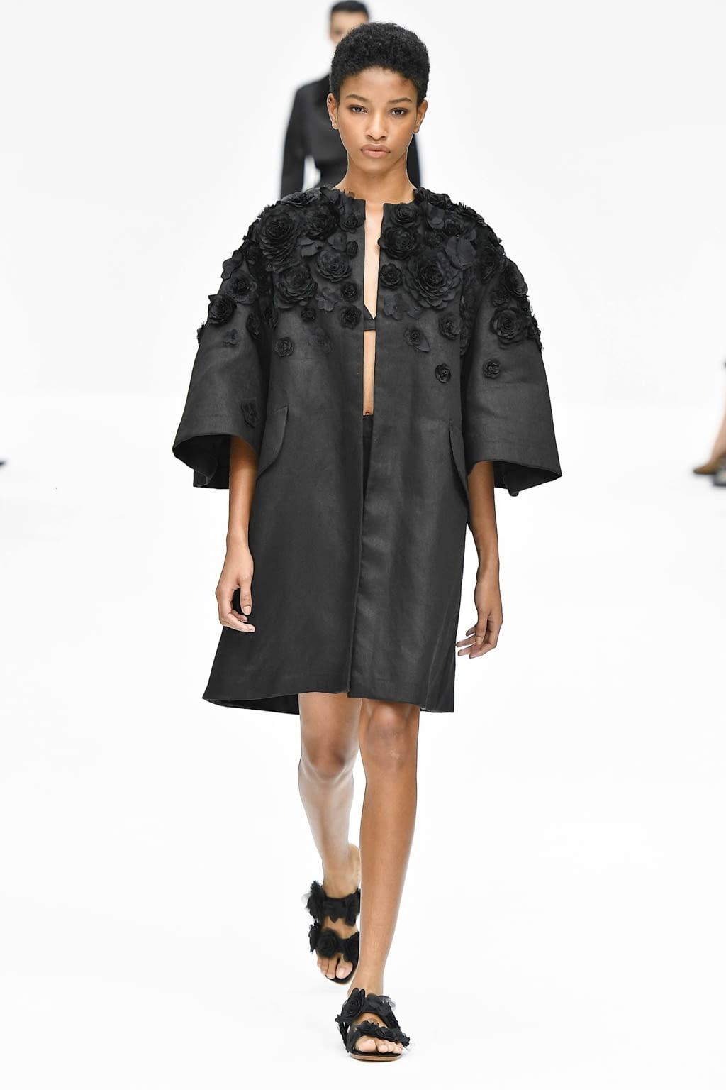 Fashion Week New York Spring/Summer 2020 look 25 de la collection Carolina Herrera womenswear
