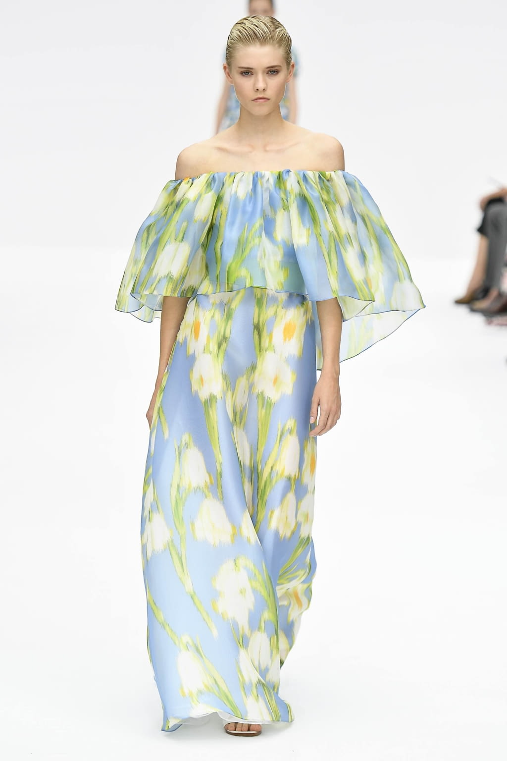 Fashion Week New York Spring/Summer 2020 look 31 from the Carolina Herrera collection 女装