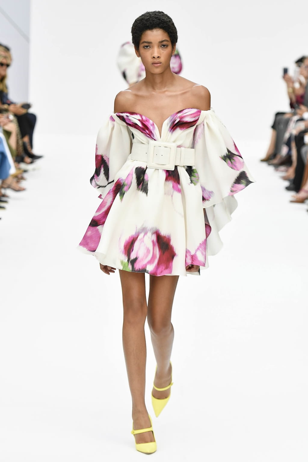 Fashion Week New York Spring/Summer 2020 look 35 from the Carolina Herrera collection womenswear