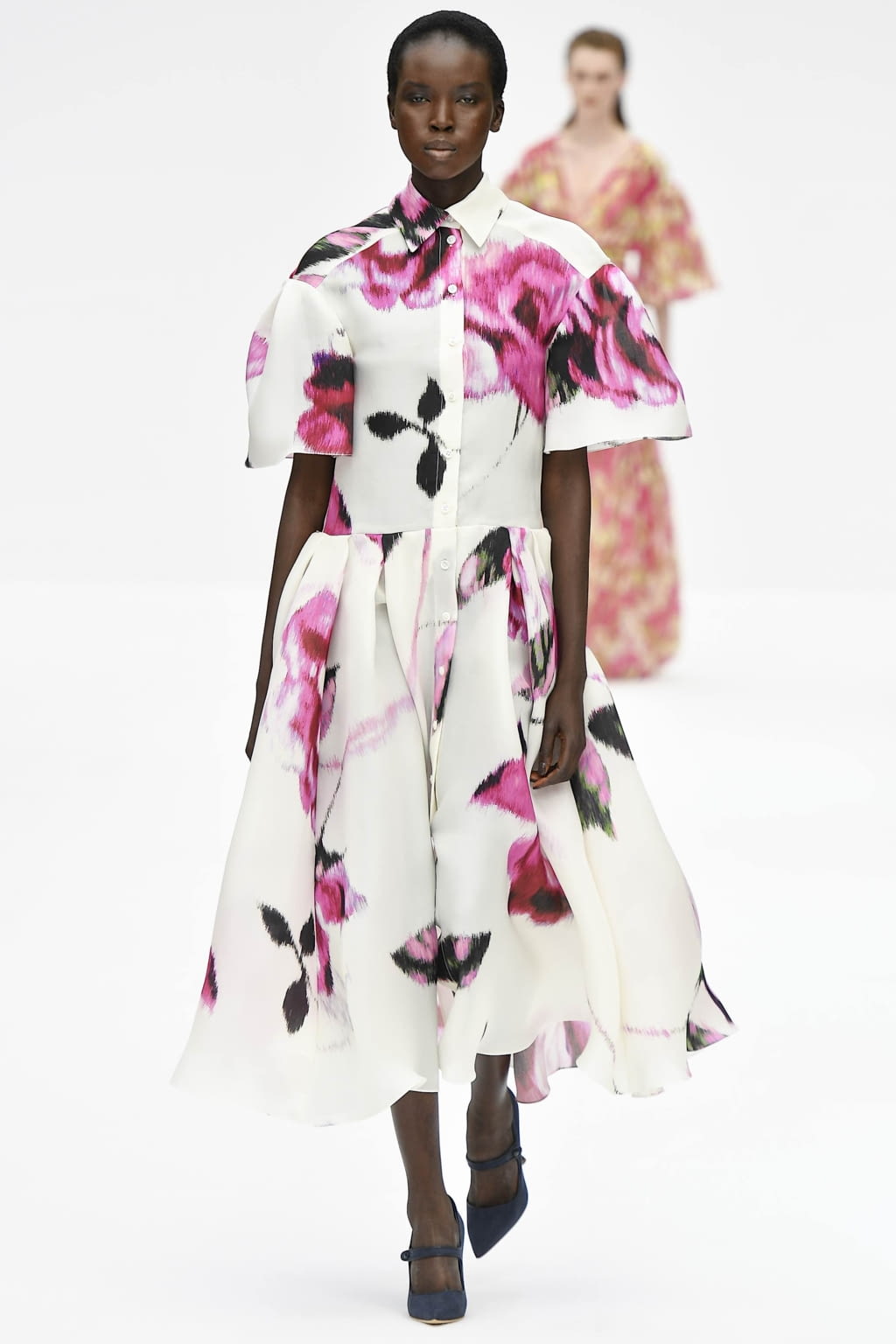 Fashion Week New York Spring/Summer 2020 look 37 from the Carolina Herrera collection 女装