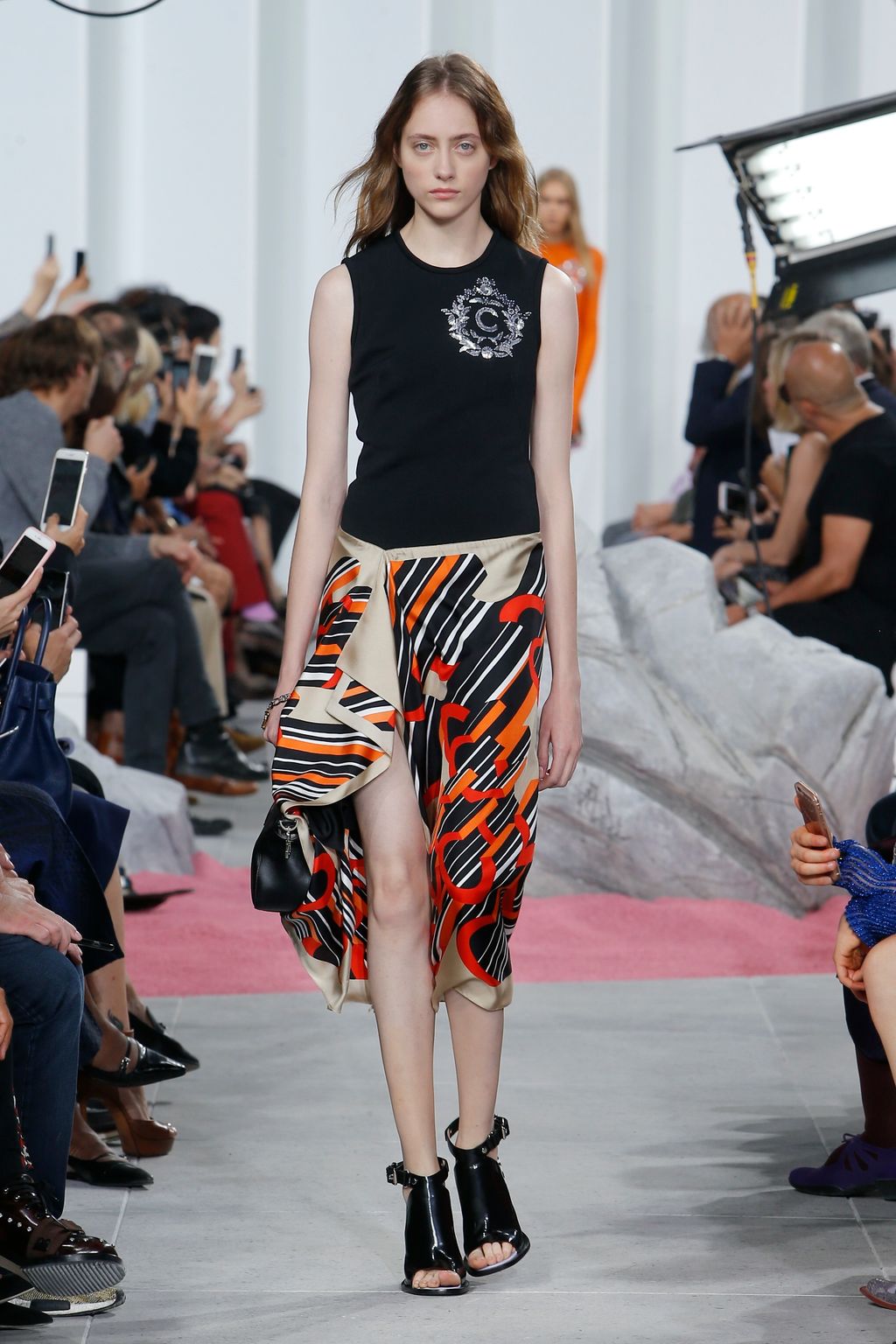 Fashion Week Paris Spring/Summer 2017 look 16 from the Carven collection womenswear