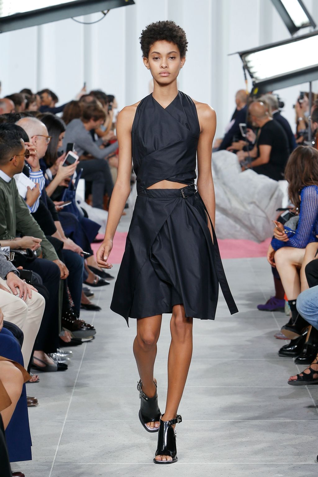 Fashion Week Paris Spring/Summer 2017 look 32 from the Carven collection womenswear