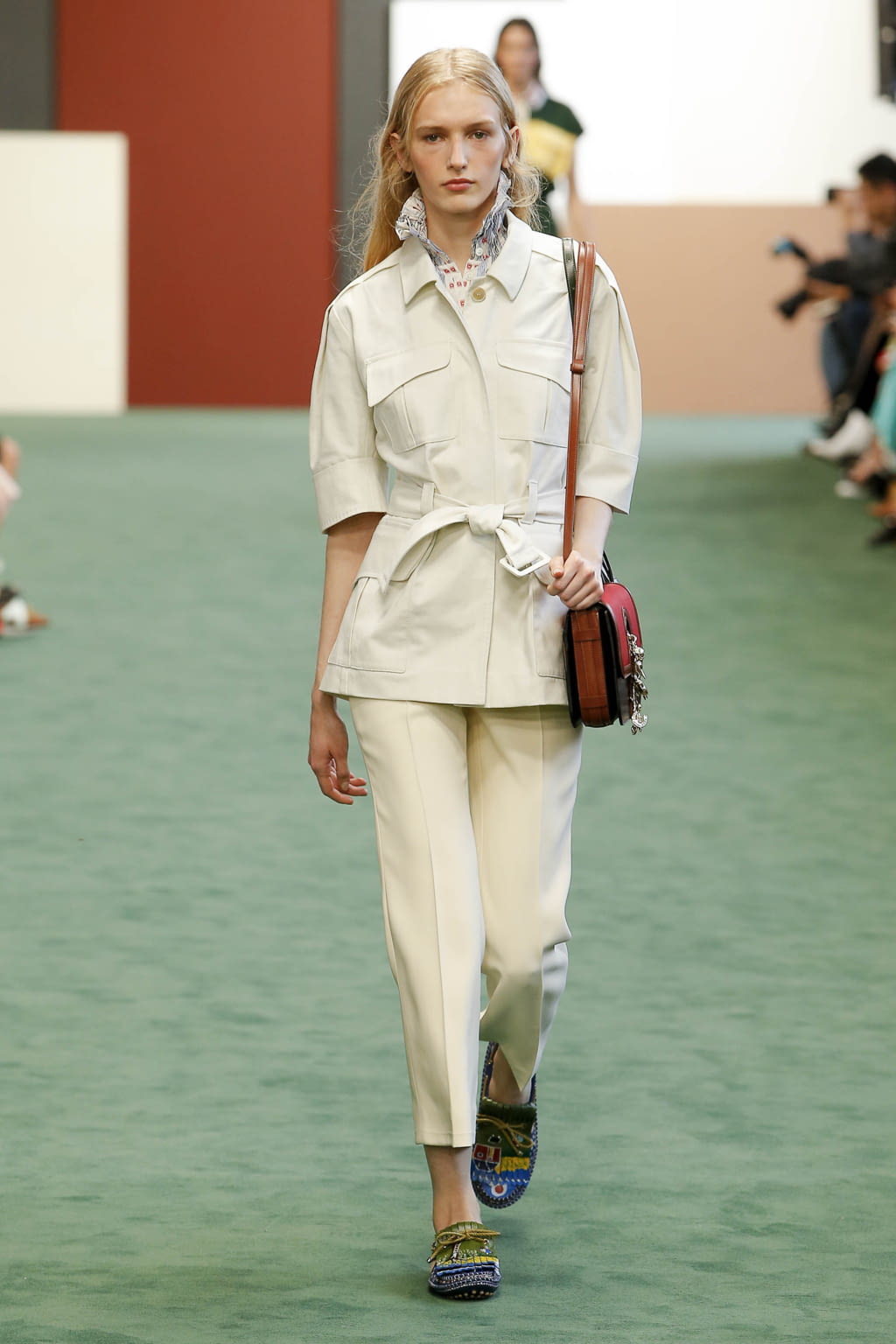 Fashion Week Paris Spring/Summer 2018 look 11 from the Carven collection womenswear