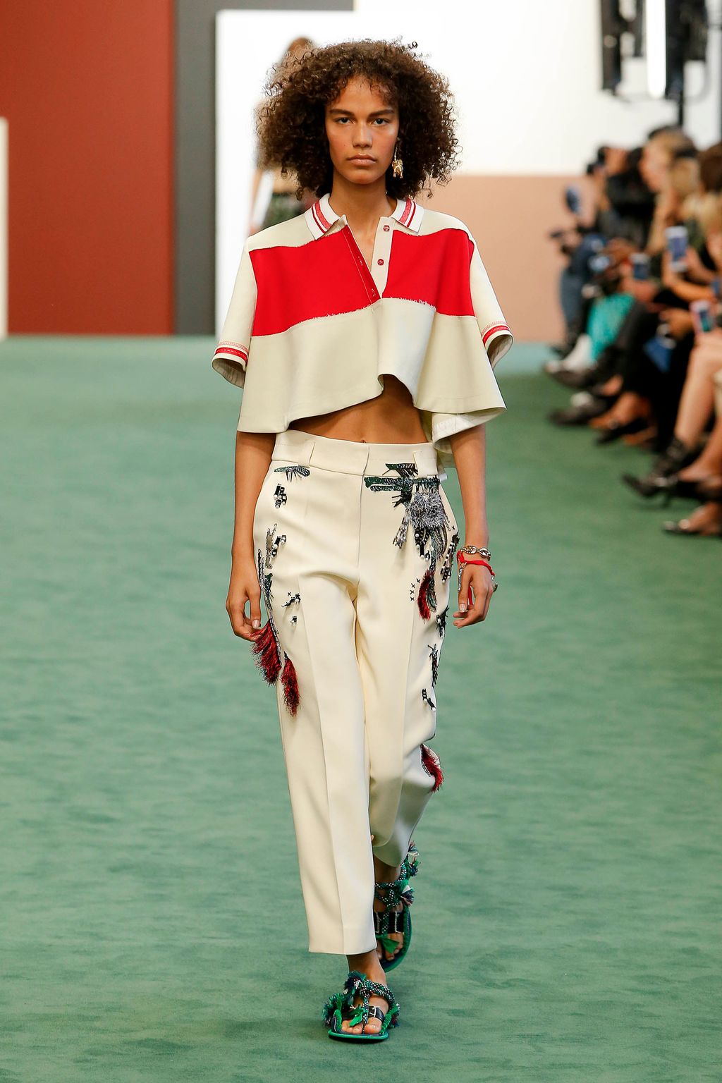 Fashion Week Paris Spring/Summer 2018 look 37 from the Carven collection womenswear