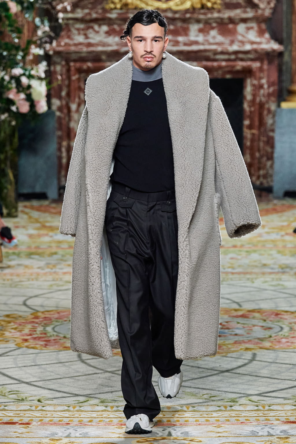 Fashion Week Paris Fall/Winter 2020 look 12 from the Casablanca collection 男装