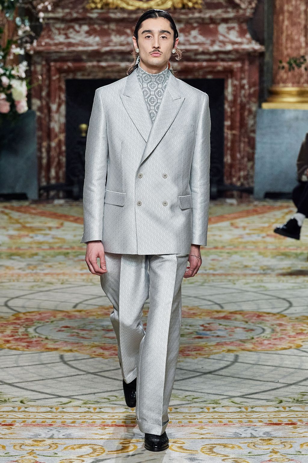 Fashion Week Paris Fall/Winter 2020 look 14 from the Casablanca collection 男装