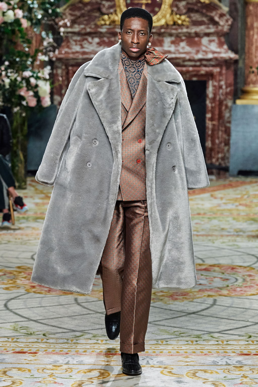 Fashion Week Paris Fall/Winter 2020 look 16 from the Casablanca collection 男装