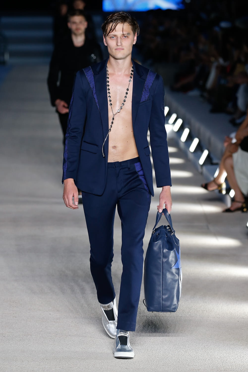 Fashion Week Milan Spring/Summer 2017 look 27 from the Dirk Bikkembergs collection 男装