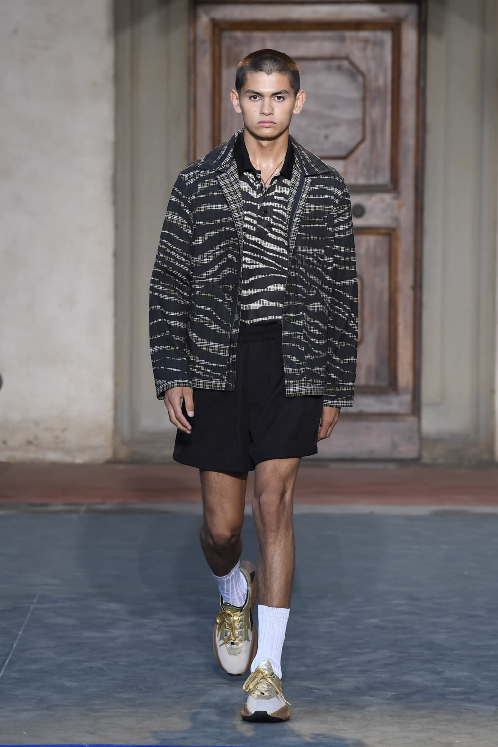 Fashion Week Florence Spring/Summer 2019 look 10 from the Roberto Cavalli collection menswear