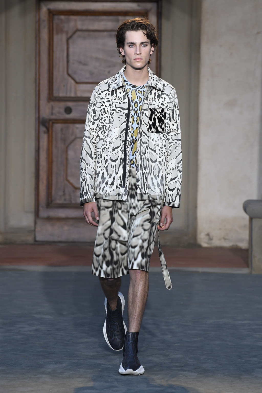 Fashion Week Florence Spring/Summer 2019 look 14 from the Roberto Cavalli collection menswear