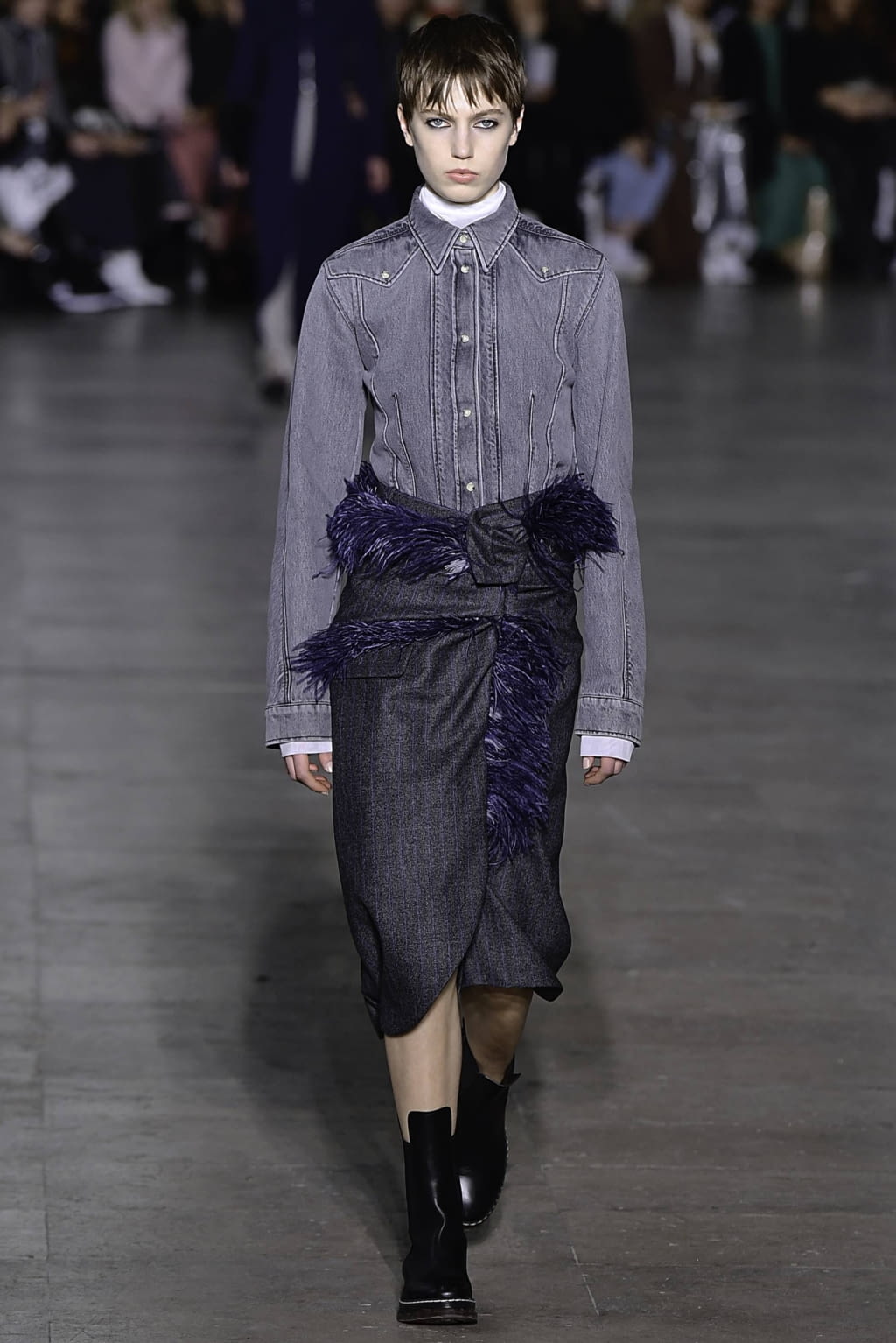 Fashion Week Paris Fall/Winter 2019 look 14 from the Cédric Charlier collection womenswear