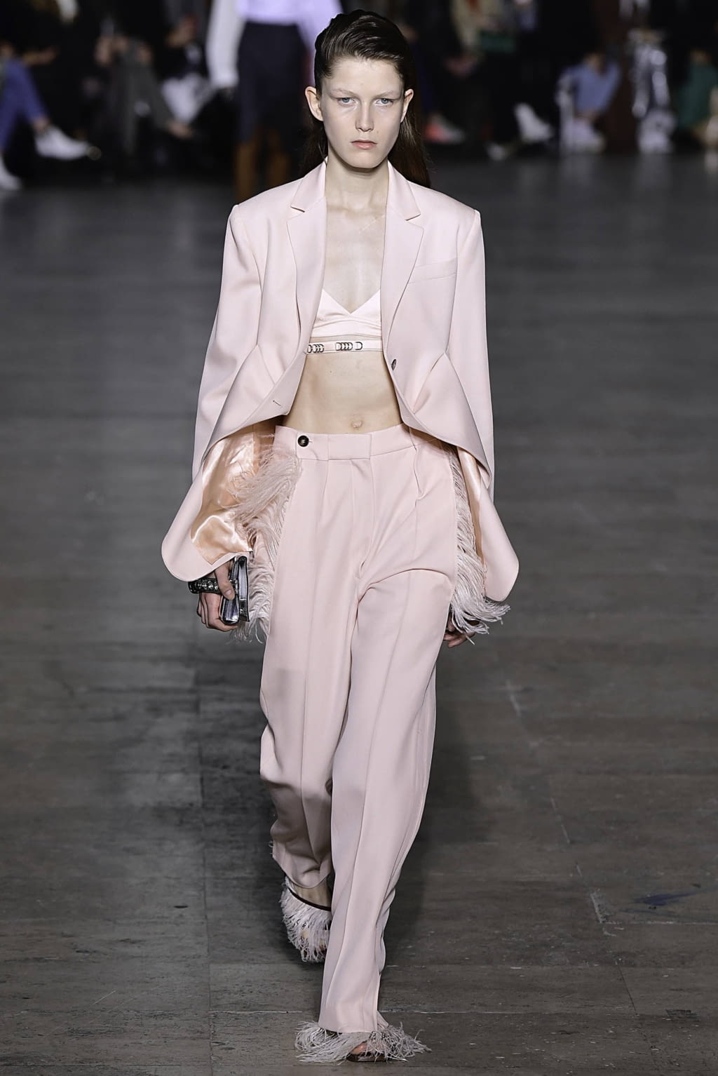 Fashion Week Paris Fall/Winter 2019 look 16 from the Cédric Charlier collection 女装
