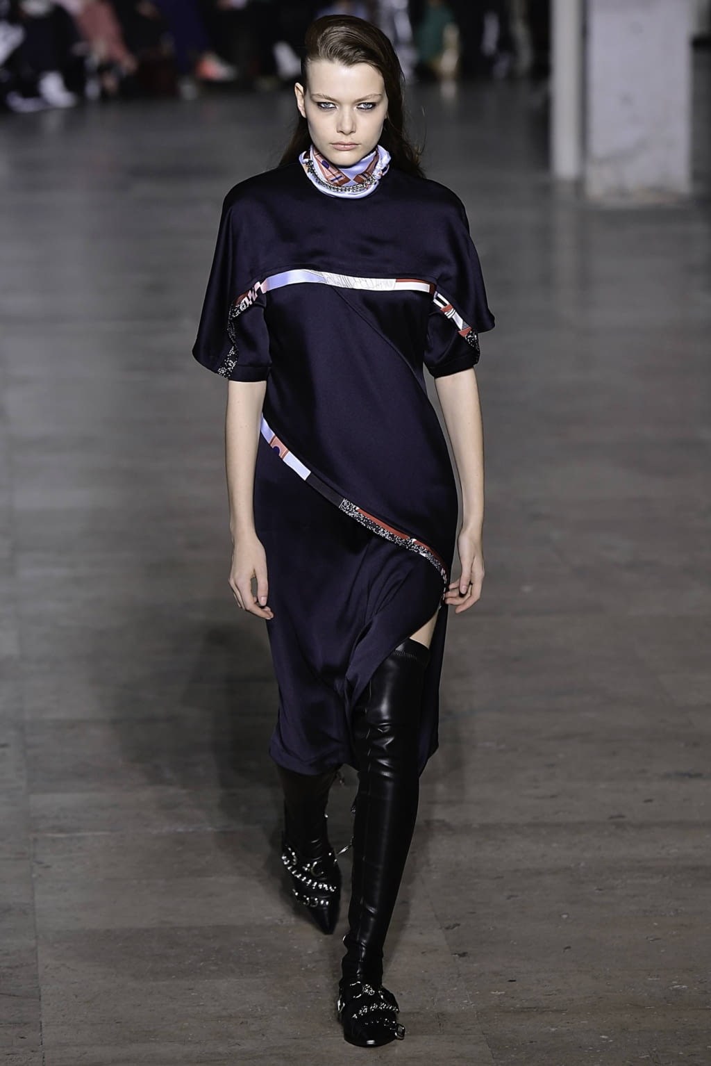 Fashion Week Paris Fall/Winter 2019 look 28 from the Cédric Charlier collection womenswear