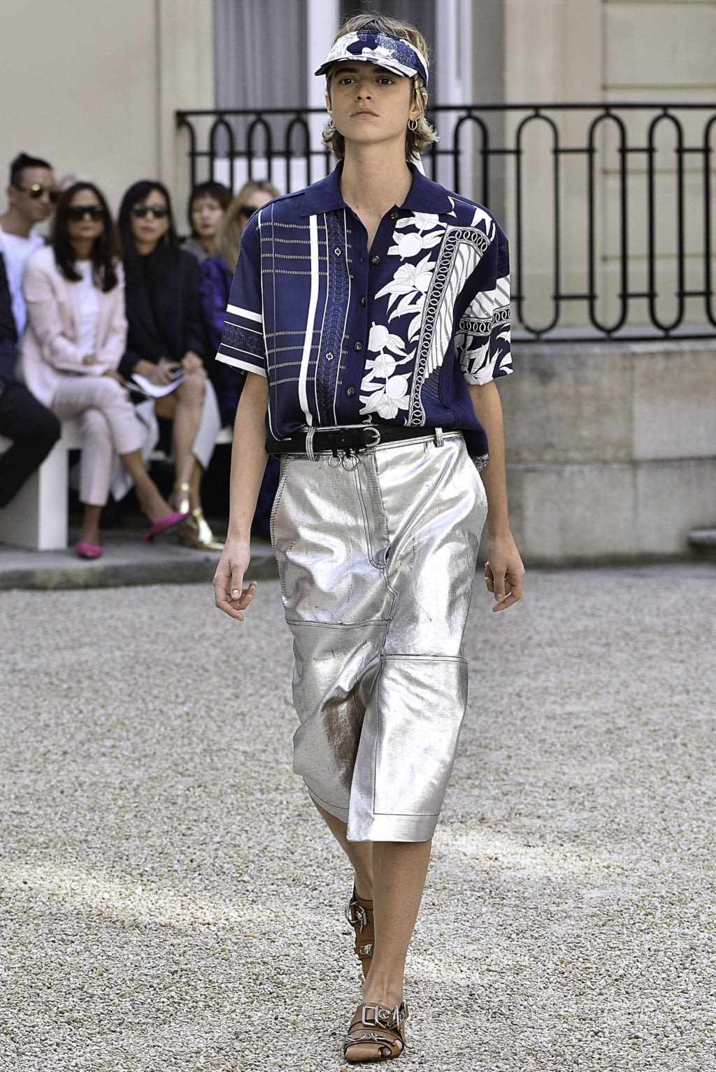 Fashion Week Paris Spring/Summer 2019 look 20 from the Cédric Charlier collection womenswear