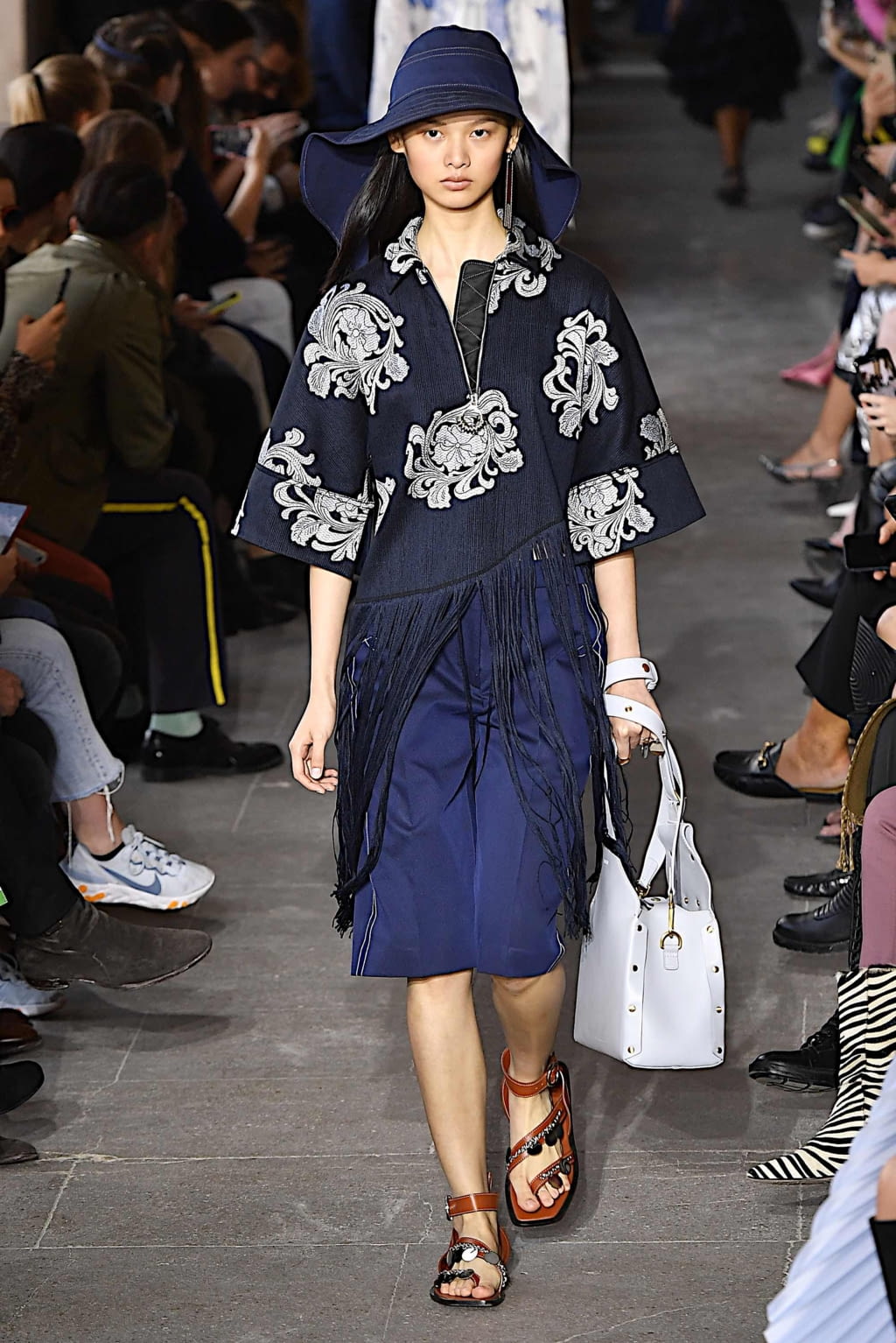 Fashion Week Paris Spring/Summer 2020 look 9 from the Cédric Charlier collection 女装