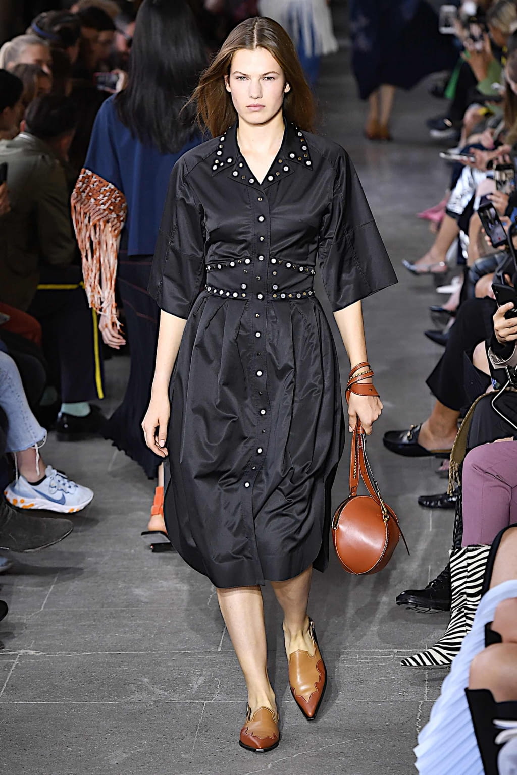 Fashion Week Paris Spring/Summer 2020 look 14 from the Cédric Charlier collection womenswear