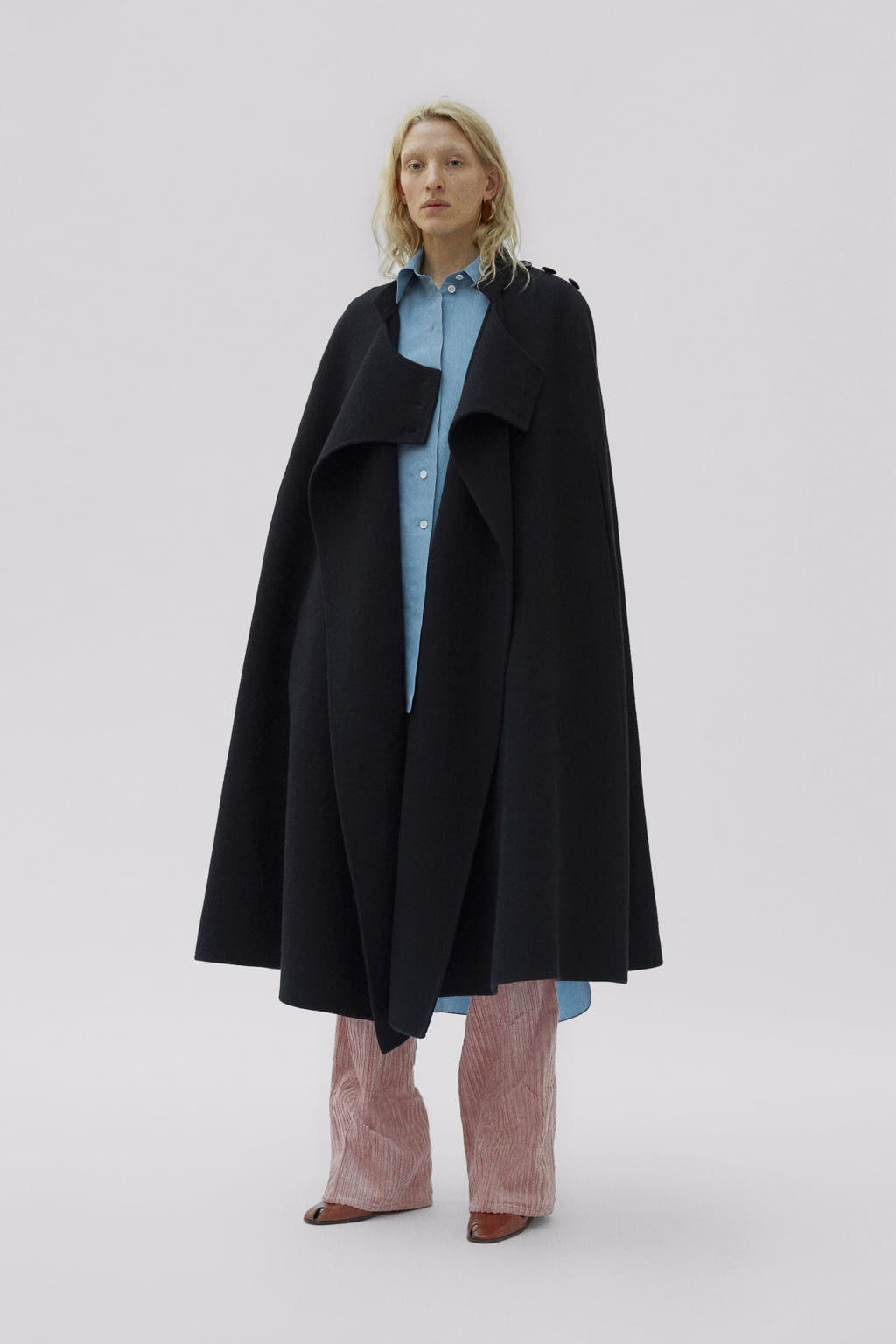 Fashion Week Paris Pre-Fall 2017 look 26 from the Celine collection 女装