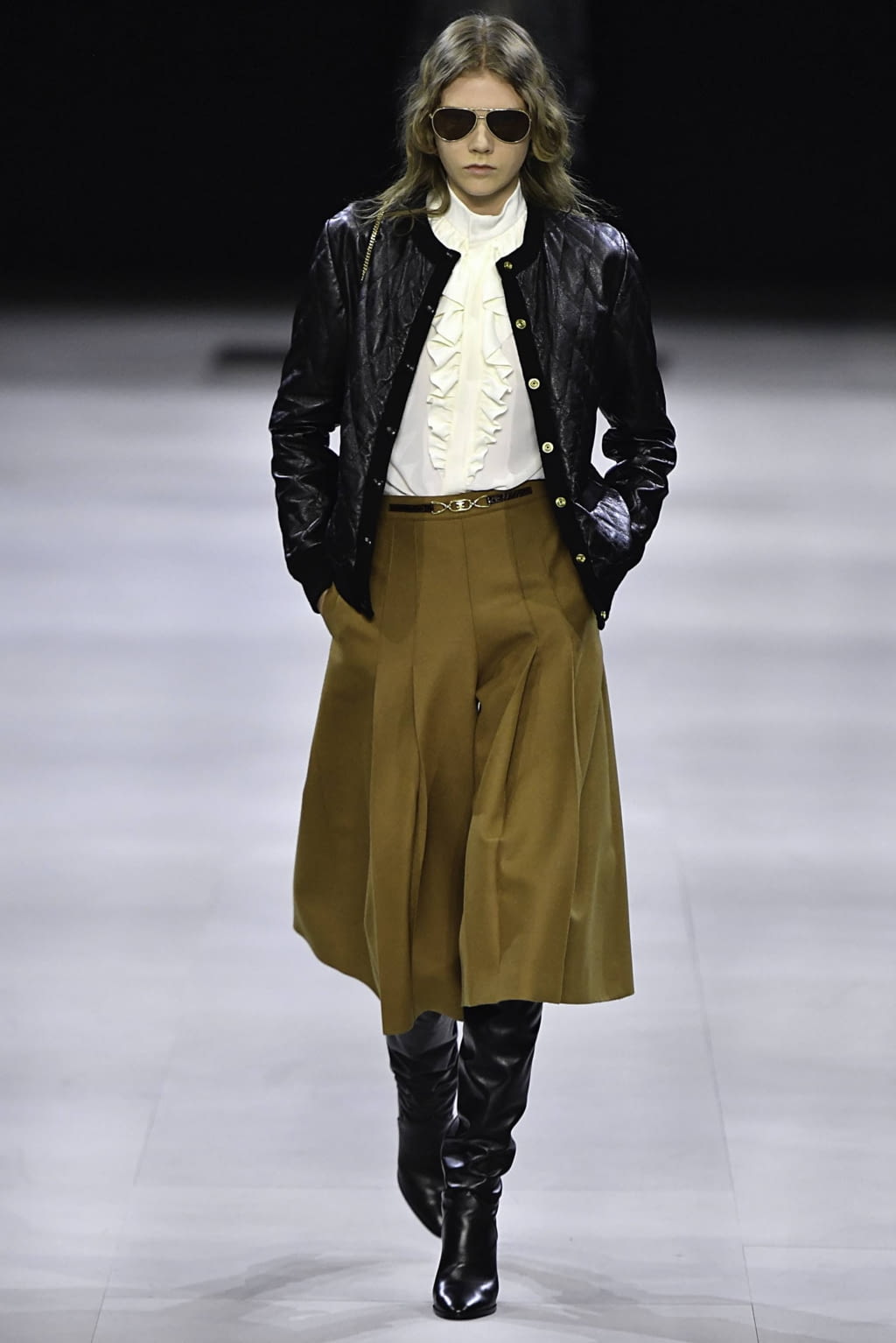 Fashion Week Paris Fall/Winter 2019 look 42 de la collection Celine womenswear