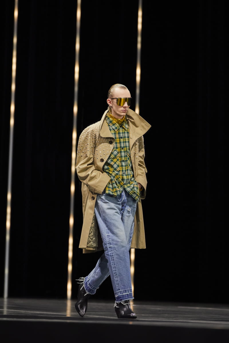 Fashion Week Paris Fall/Winter 2022 look 16 from the Celine collection 男装