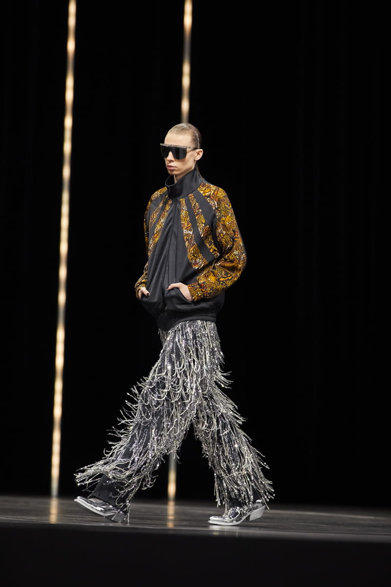 Fashion Week Paris Fall/Winter 2022 look 39 de la collection Celine menswear