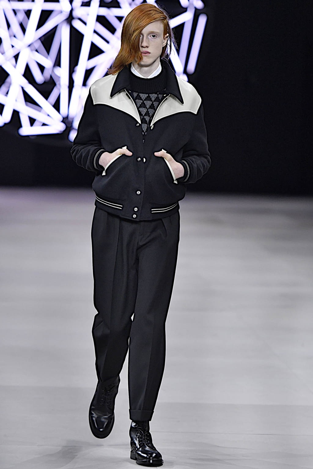Fashion Week Paris Fall/Winter 2019 look 10 de la collection Celine menswear