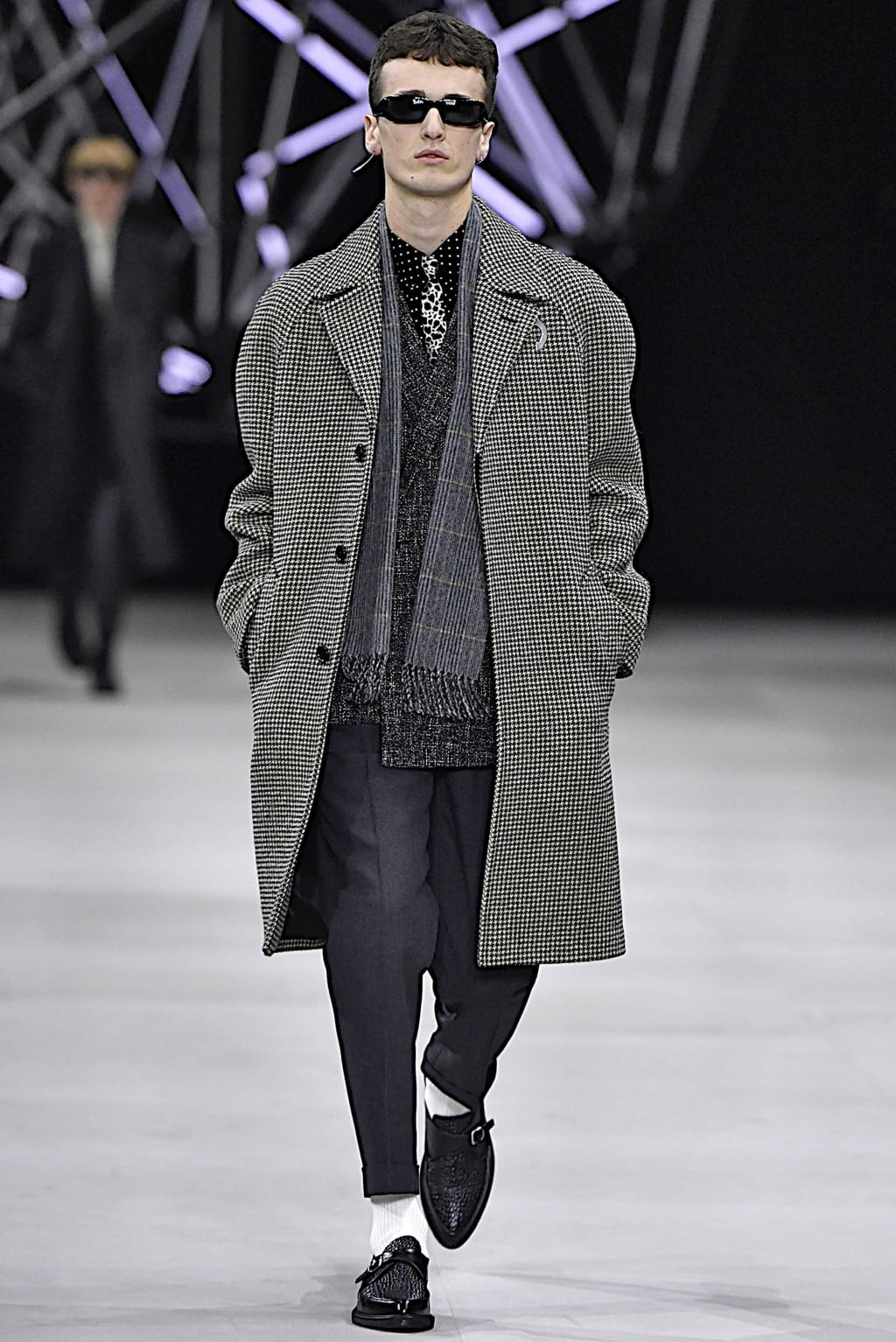 Fashion Week Paris Fall/Winter 2019 look 36 from the Celine collection menswear