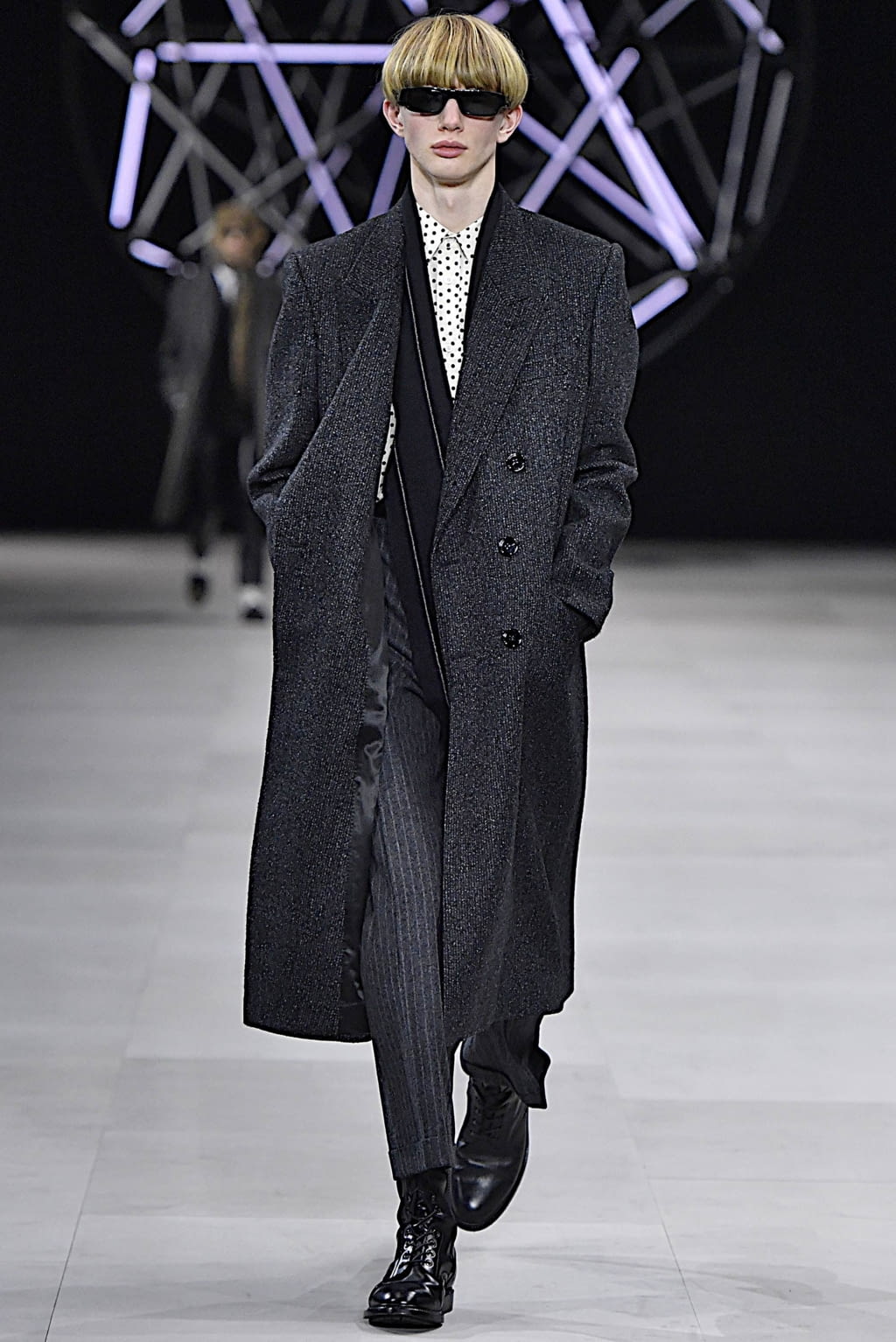 Fashion Week Paris Fall/Winter 2019 look 37 from the Celine collection menswear