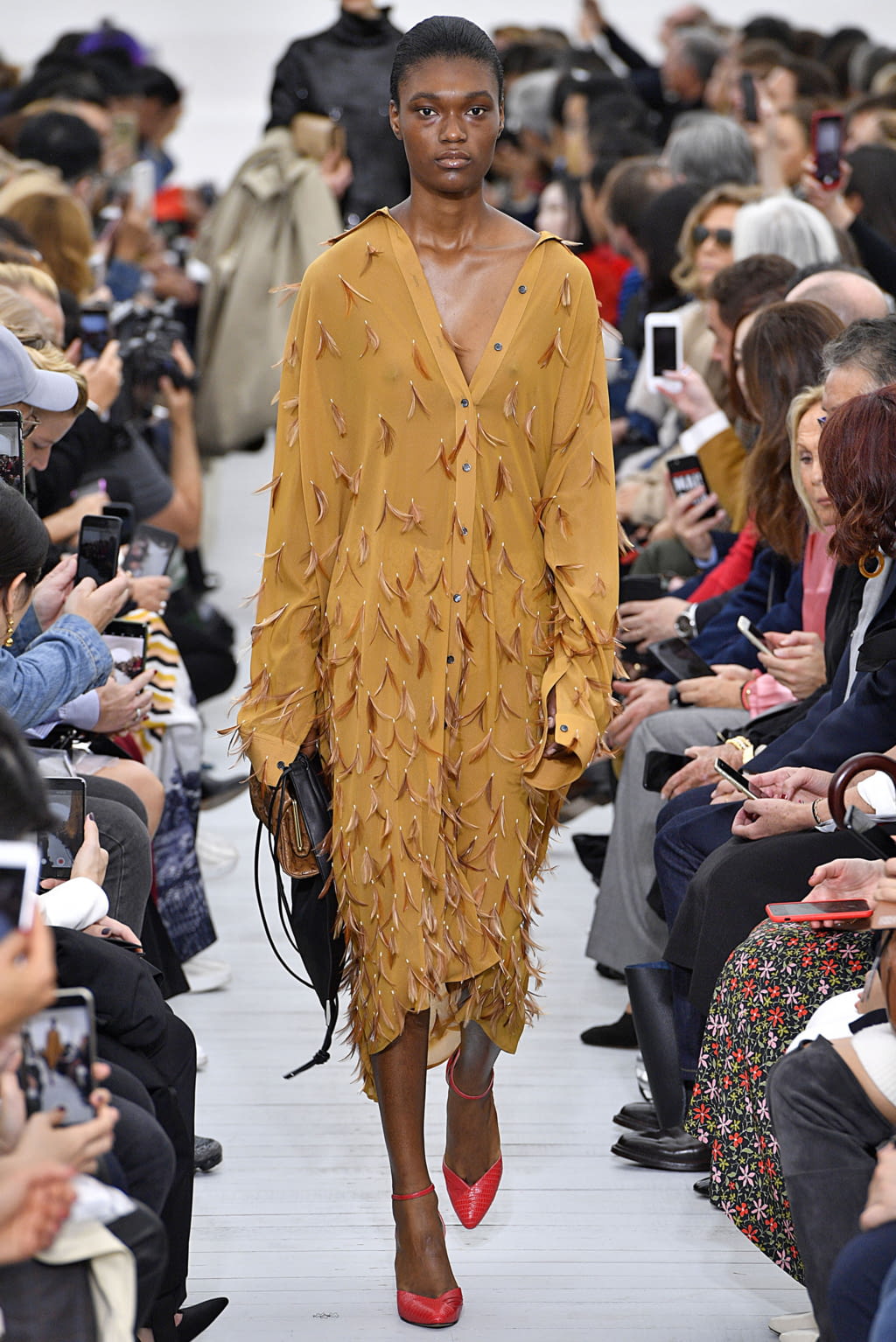 Fashion Week Paris Spring/Summer 2018 look 26 de la collection Celine womenswear