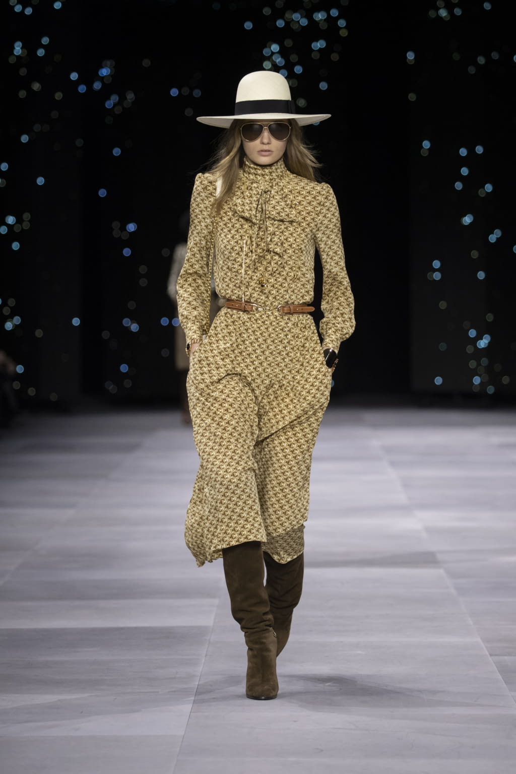 Fashion Week Paris Spring/Summer 2020 look 35 de la collection Celine womenswear