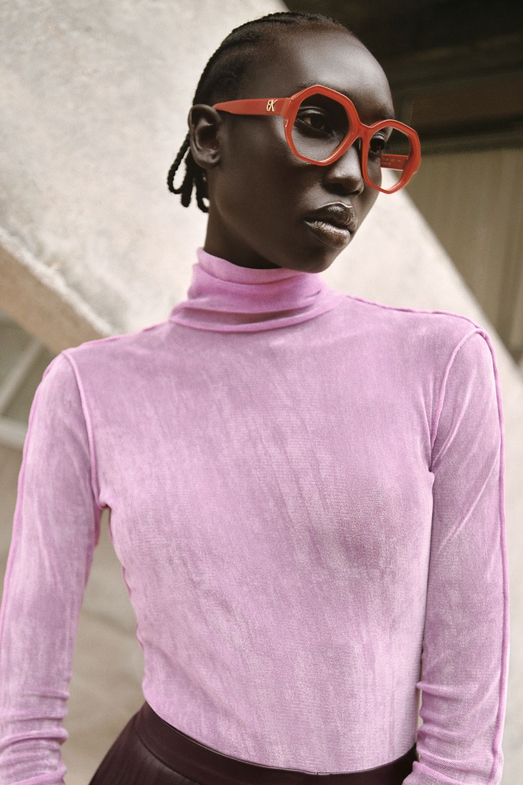 Fashion Week Paris Fall/Winter 2024 look 35 de la collection EMMANUELLE KHANH womenswear accessories