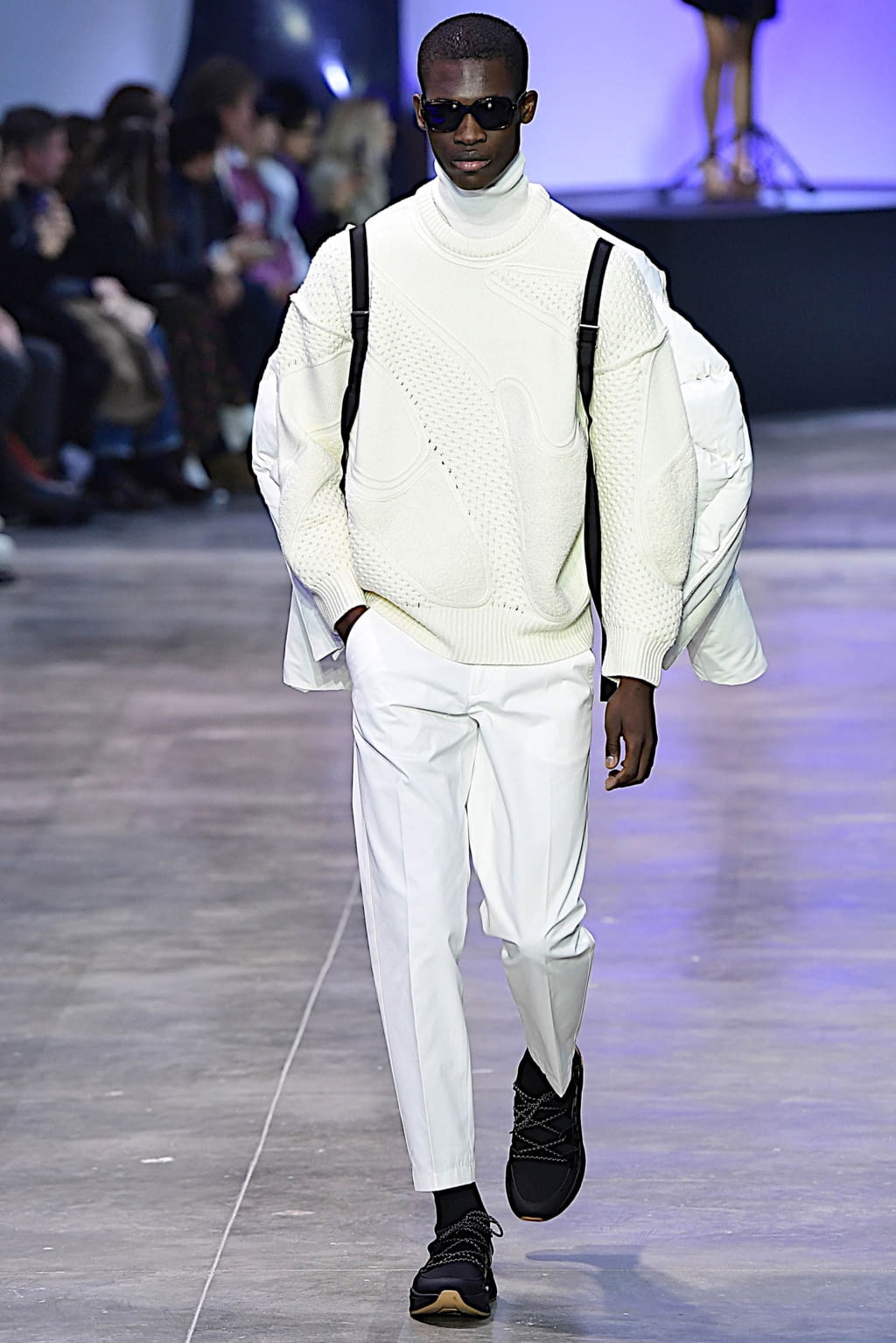 Fashion Week Paris Fall/Winter 2019 look 6 de la collection Cerruti 1881 menswear