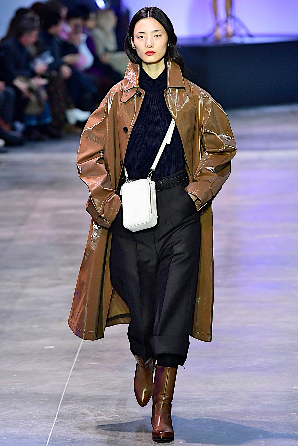 Fashion Week Paris Fall/Winter 2019 look 16 from the Cerruti 1881 collection 男装