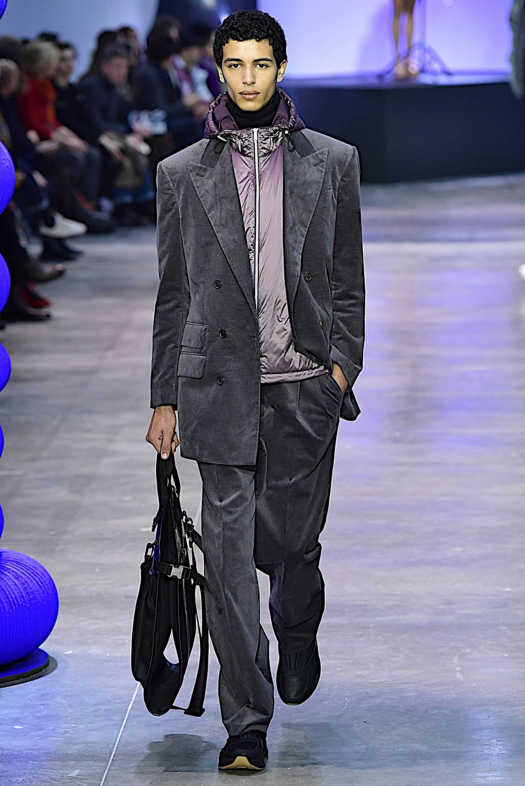 Fashion Week Paris Fall/Winter 2019 look 20 from the Cerruti 1881 collection 男装