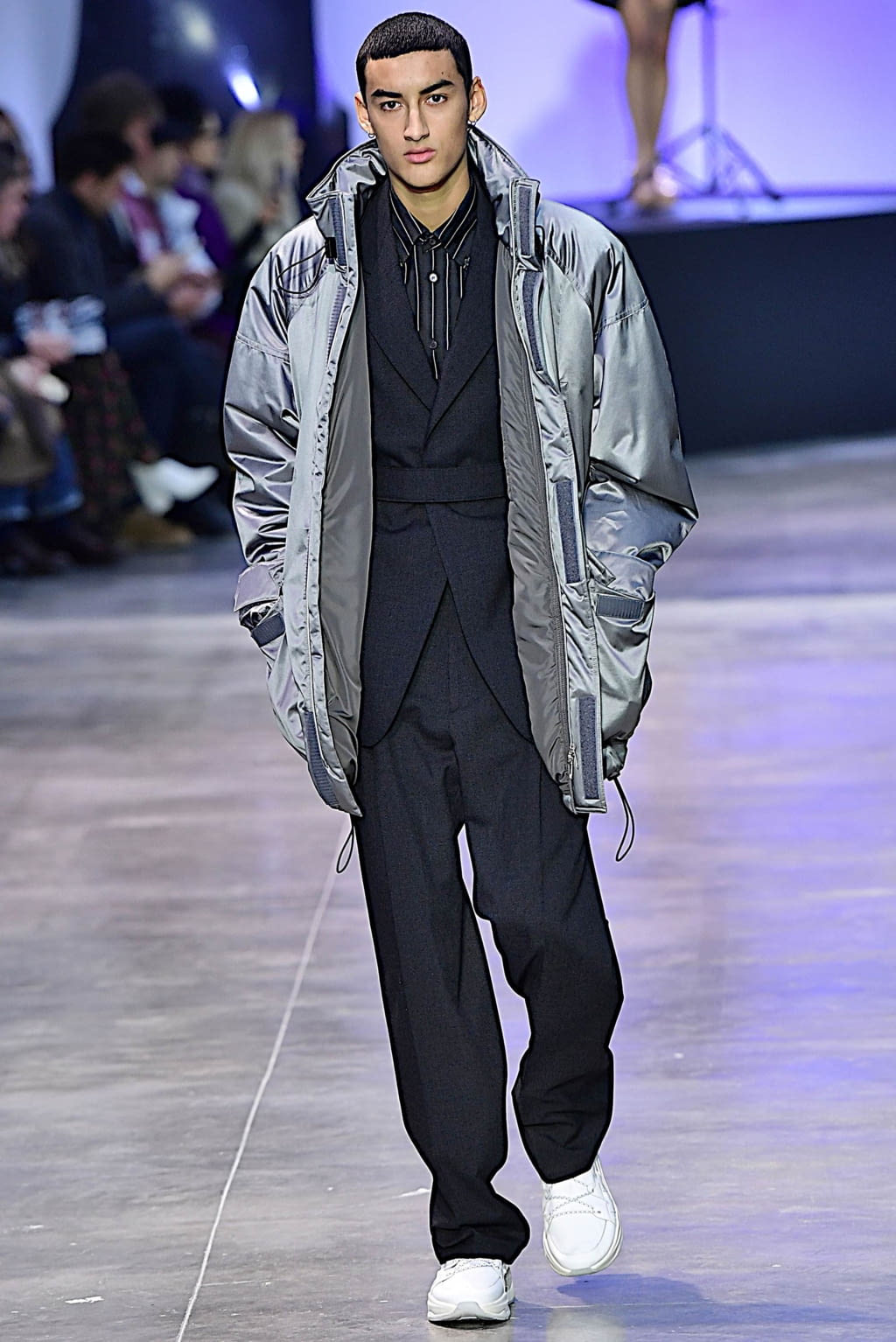Fashion Week Paris Fall/Winter 2019 look 21 from the Cerruti 1881 collection 男装