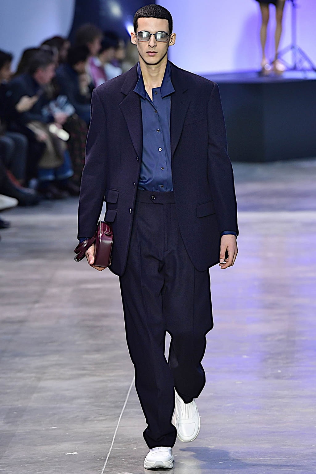 Fashion Week Paris Fall/Winter 2019 look 28 from the Cerruti 1881 collection menswear