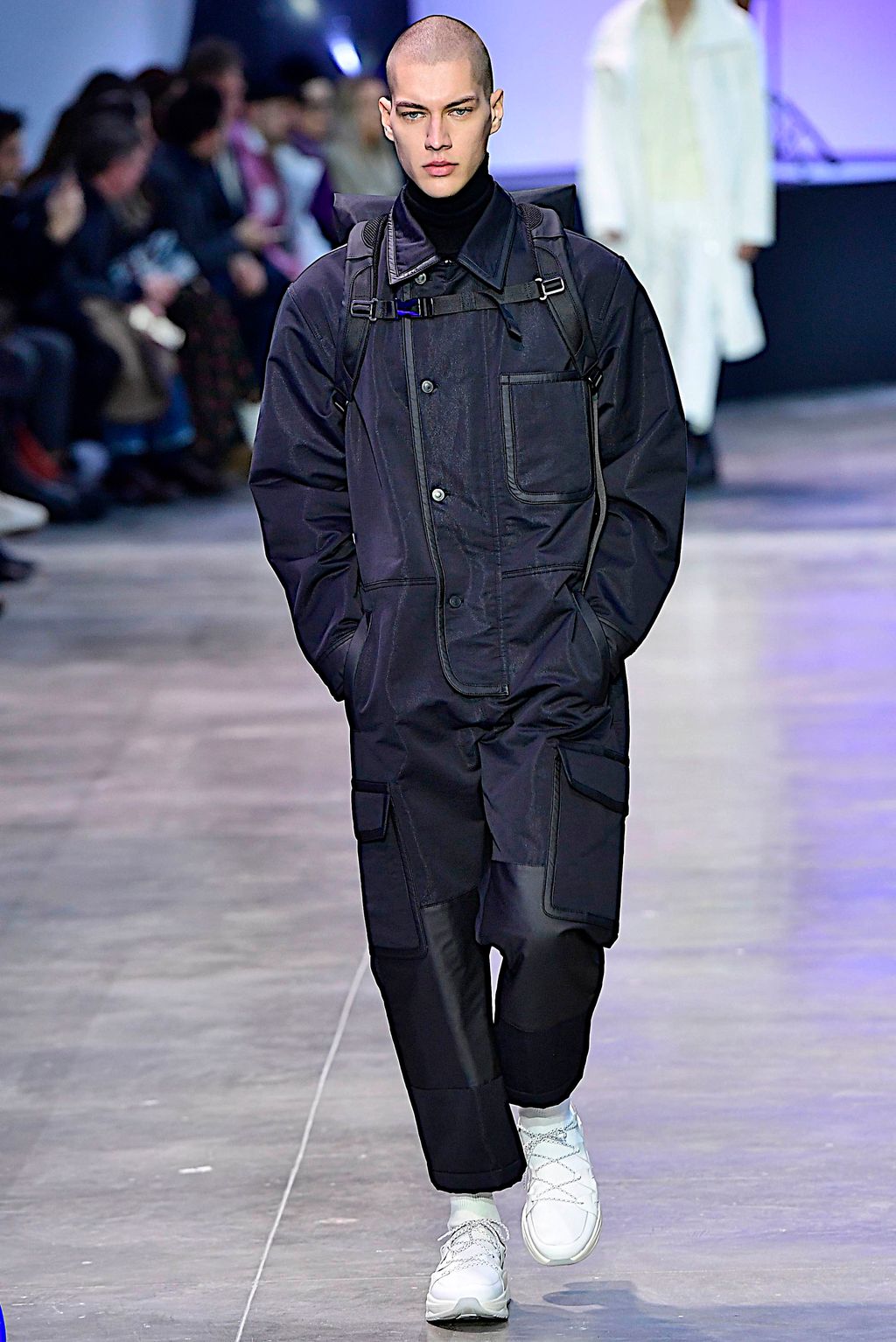 Fashion Week Paris Fall/Winter 2019 look 30 from the Cerruti 1881 collection 男装