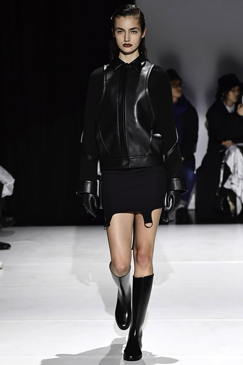 Fashion Week London Fall/Winter 2019 look 15 from the Chalayan collection womenswear